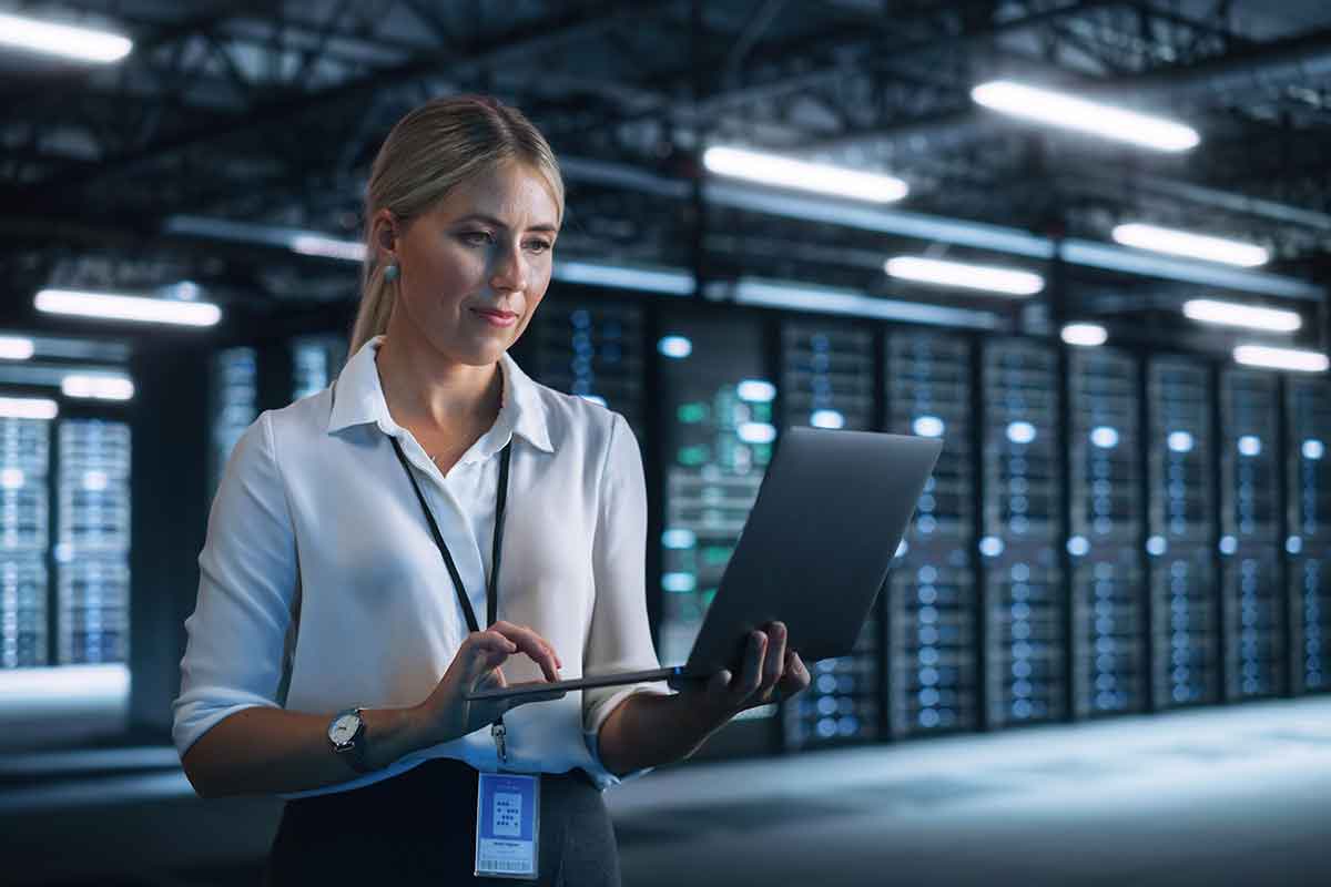 Czym jest uptime i downtime strony www? (i ile Cię kosztuje każda minuta przestoju)